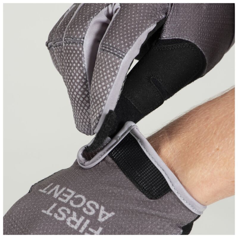 Chaser Cycling Glove Long Fingered-First Ascent